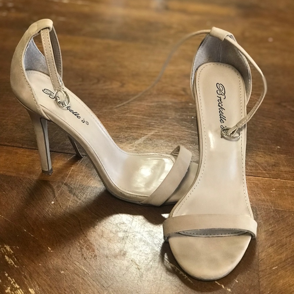 nude heels